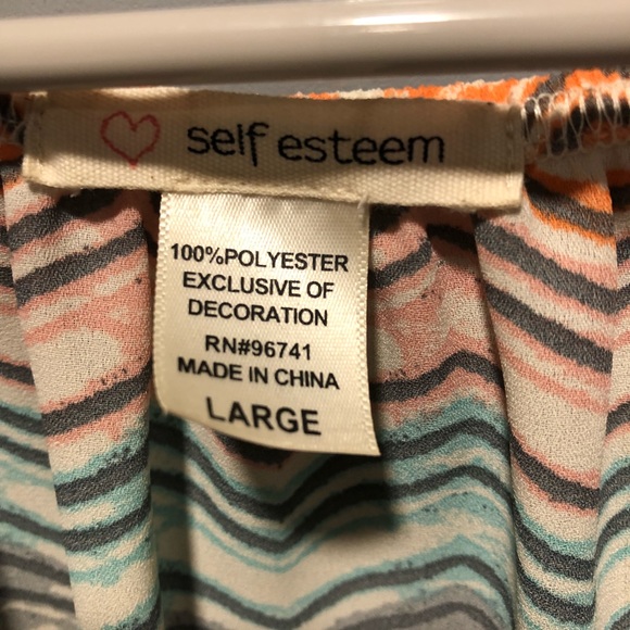 Pretty top from Target - Picture 3 of 3